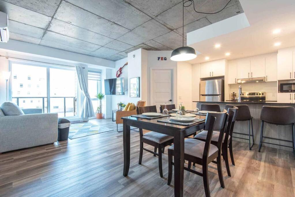 Le Coeur Du Festival D'Ete De Quebec Apartment Exterior photo
